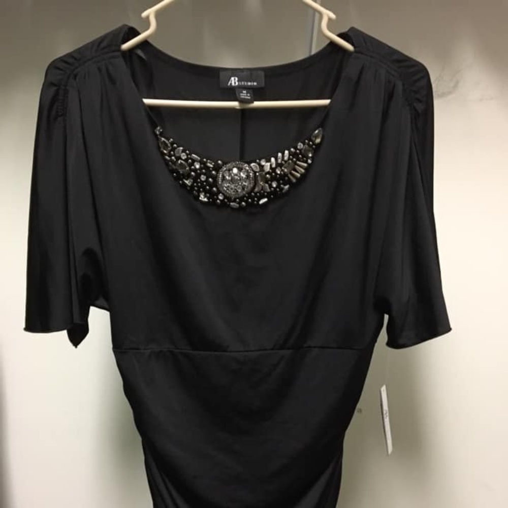 Black Mid-arm Rhinestone Ruched Shirt